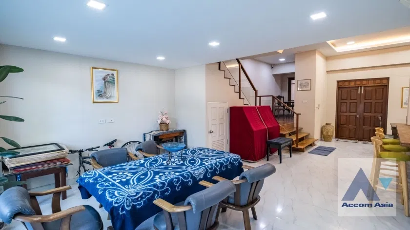 picture 🔼🔽 AccomA 📩 Fully furnished townhouse in compound for rent, perfect for family near BTS Phrom Phong, Sukhumvit (AA27410) - 6/20
