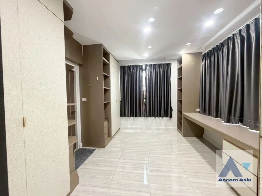 picture 🔼🔽 AccomA 📩 Newly renovated townhouse 5 beds for rent in Sukhumvit (AA43569) - 14/20