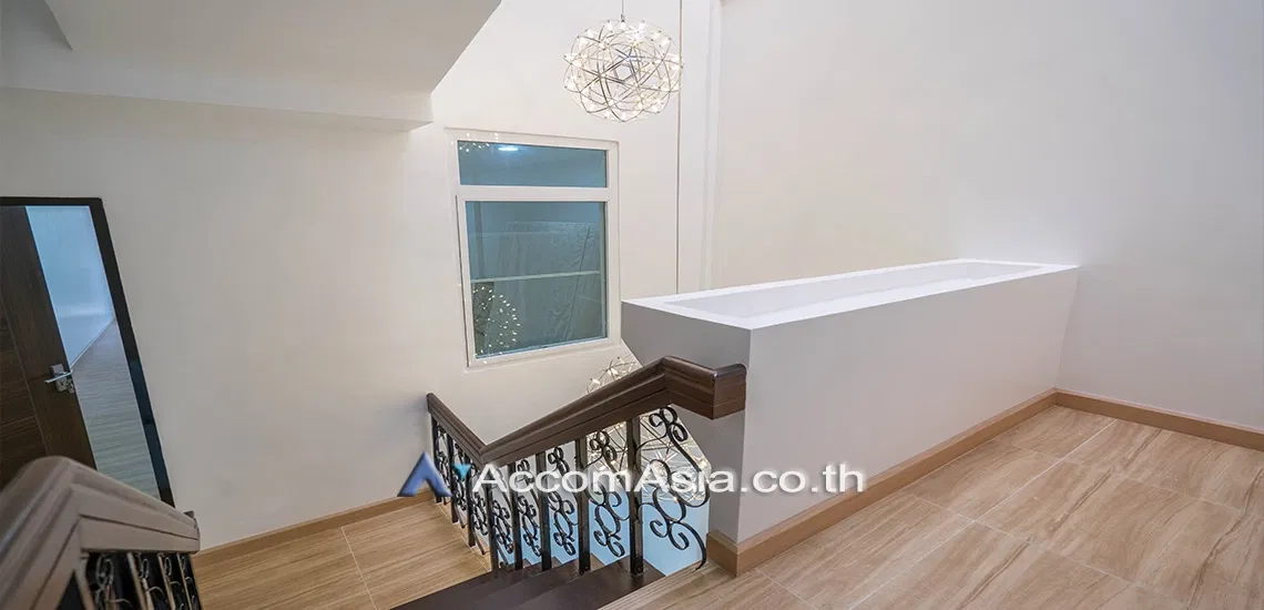 รูป 🔼🔽 AccomA 📩 Townhouse for rent walk to Sukhumvit RD. 300M in Asok, Sukhumvit (AA30083) - รูปที่ 8/19