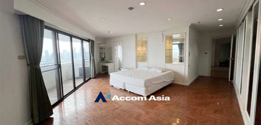 picture 🔼🔽 AccomA 📩  3 BR Condominium @Baan Suan Petch (AA25984) - 8/10