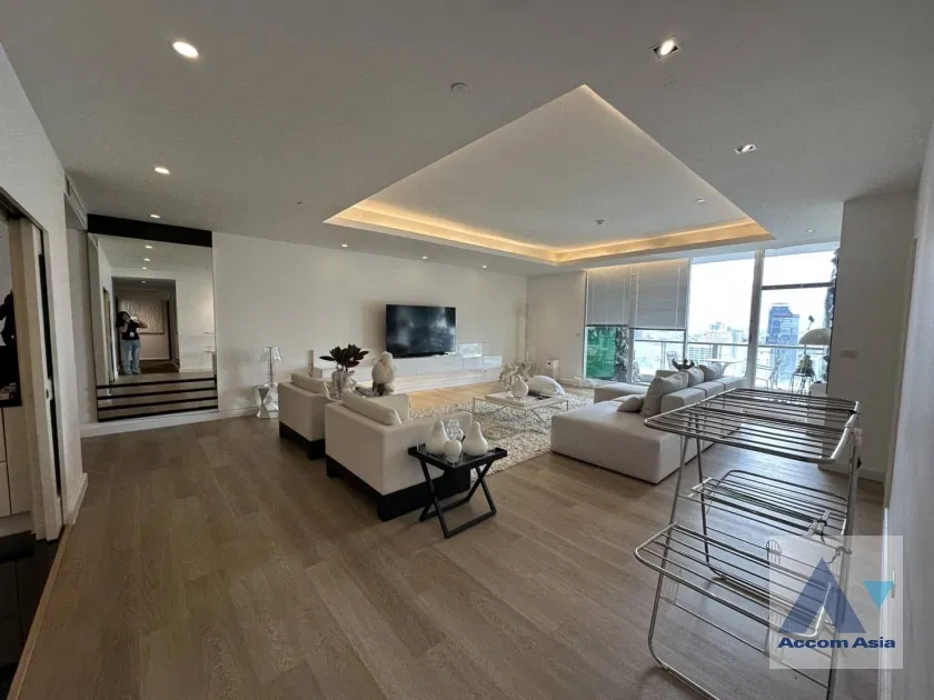 รูป 🔼🔽 AccomA 📩 Luxurious condominium with elegant interiors in the Sathorn area (1520975) - รูปที่ 2/20