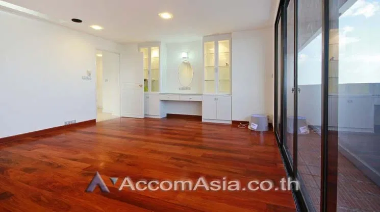picture 🔼🔽 AccomA 📩  3 BR Condominium @Empire House (AA13380) - 5/8
