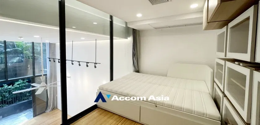 รูป 🔼🔽 AccomA 📩 Double High Ceiling,Duplex Condo,Ground Floor,Huge Terrace 2 BR Condominium @Siamese Gioia (AA15791) - รูปที่ 12/20