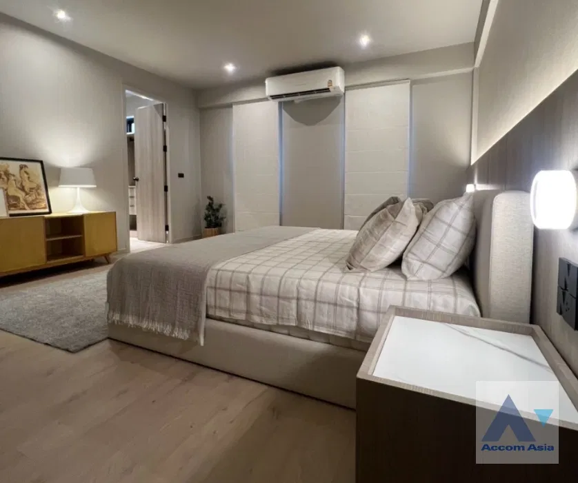 picture 🔼🔽 AccomA 📩  4 BR House in Phra Khanong Nuea (AA44002) - 11/16