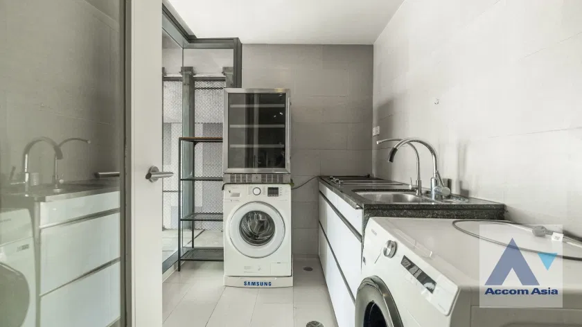 picture 🔼🔽 AccomA 📩  Elegant built-in condo with city view in Sathorn (AA32613) - 8/20