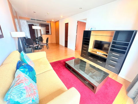 ให้เช่า Urbana Sathorn 1 นอน พร้อมอยู่