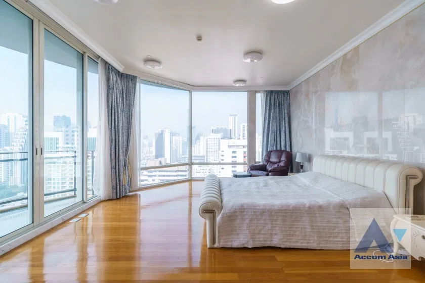 picture 🔼🔽 AccomA 📩 4 Bedrooms Penthouse Unit Perfect for Family @Royce Private Residences (AA31216) - 17/20