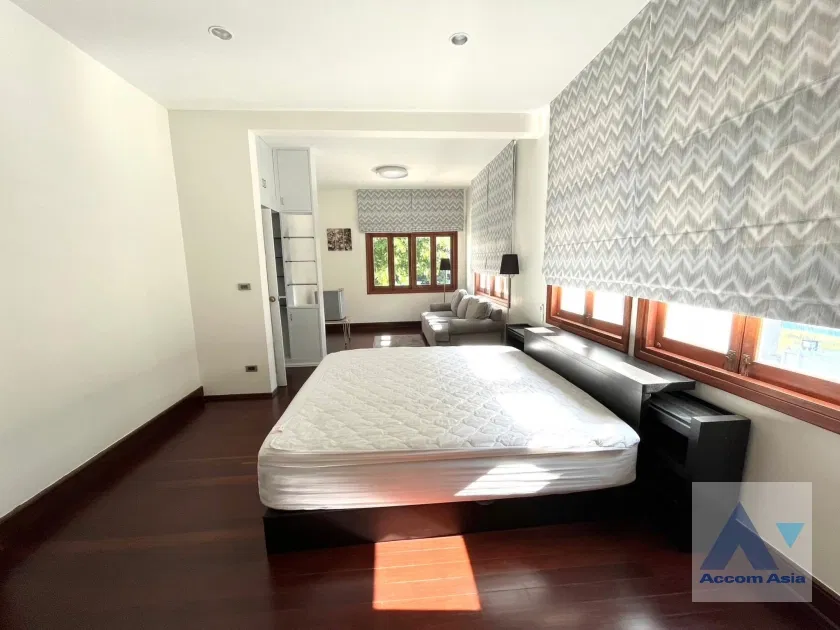 picture 🔼🔽 AccomA 📩 Classic design Home with Lawn and Carport, near BTS Victory Monument (AA33319) - 14/20