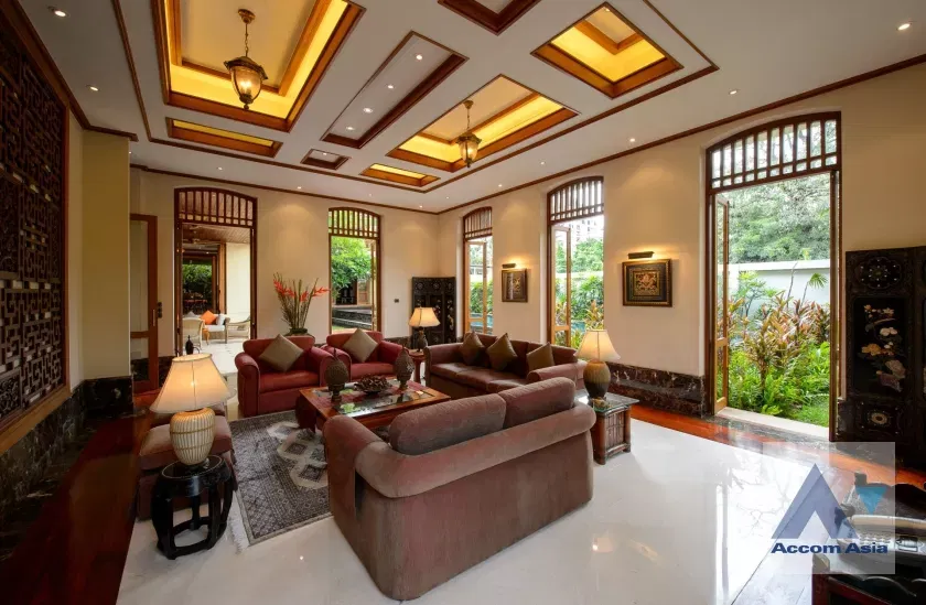 รูป 🔼🔽 AccomA 📩 Pet friendly,Private Swimming Pool,Garden 5 BR House in Khlong Toei Nuea (AA36319) - รูปที่ 3/11