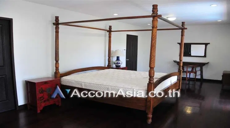รูป 🔼🔽 AccomA 📩 Family-friendly home with pool, mini field, and light-filled space (13002120) - รูปที่ 6/17