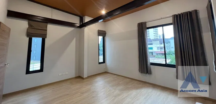 picture 🔼🔽 AccomA 📩  3 BR House in Khlong Ton Nuea (AA42494) - 13/19