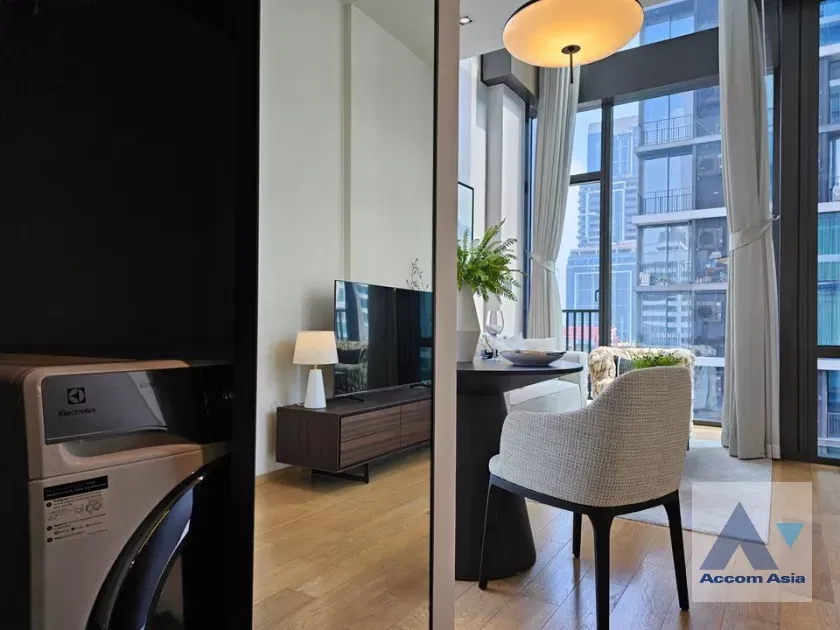 รูป 🔼🔽 AccomA 📩 Duplex Condo,Fully Furnished 1 BR Condominium @28 Chidlom (AA40099) - รูปที่ 7/19