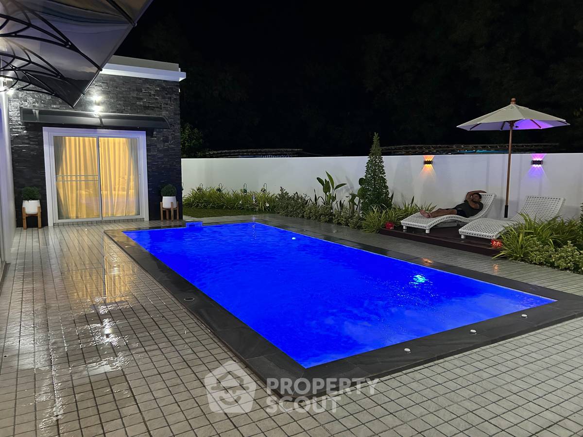 รูป วิลล่า 5-ห้องนอน ใน ทับใต้ (ID 2283684) - รูปที่ 2/30