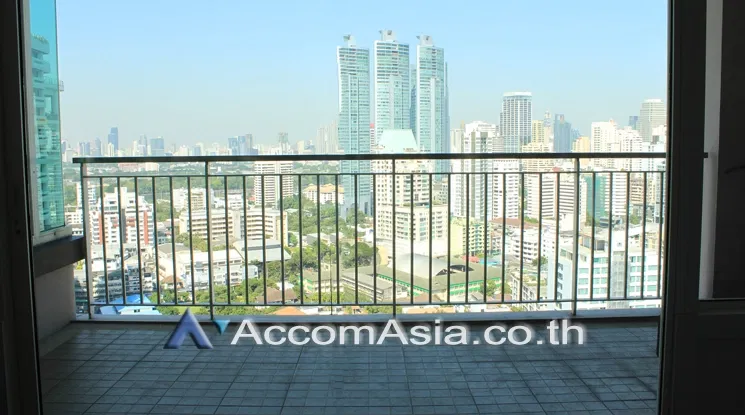 รูป 🔼🔽 AccomA 📩 Skyline-view duplex with floor-to-ceiling glass and airy layout (1521568) - รูปที่ 11/12