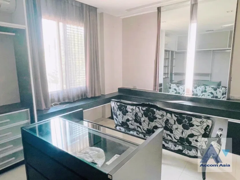 รูป 🔼🔽 AccomA 📩 Fully furnished detached home in Pattanakarn at Golden Nakara Onnut Motorway (AA34286) - รูปที่ 15/15