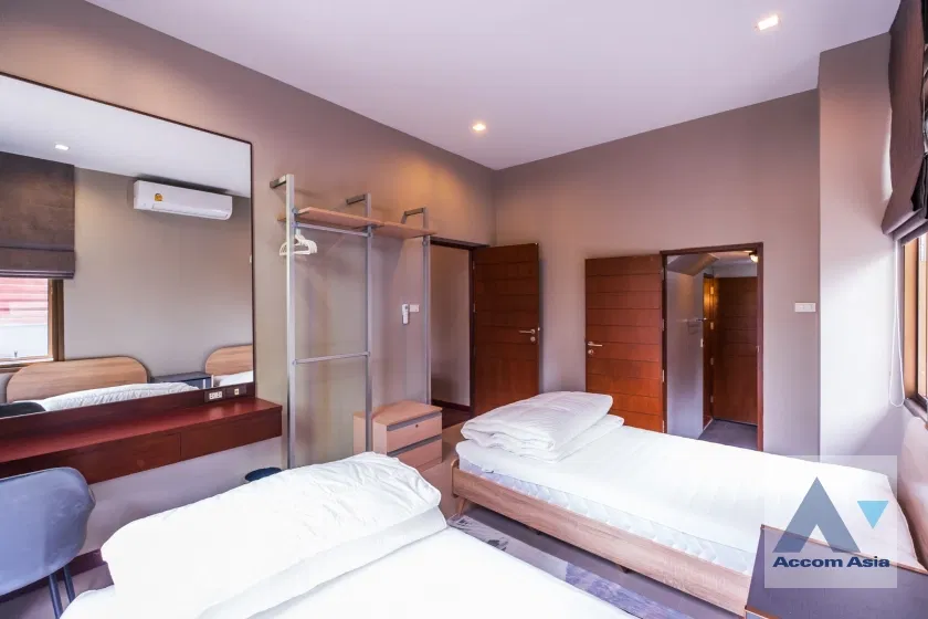 picture 🔼🔽 AccomA 📩 Pet friendly,Private Swimming Pool 5 BR House in Klong Tan (1912033) - 18/20