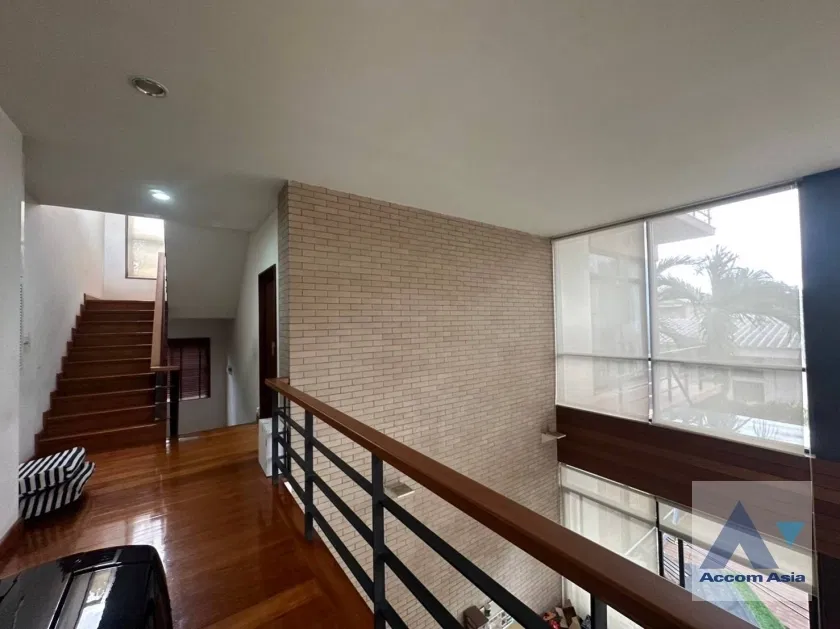 picture 🔼🔽 AccomA 📩 Contemporary Home with Full Function & Open Plan (AA35870) - 6/20