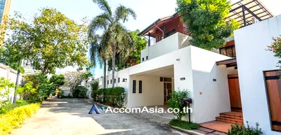 Houses for rent BTS Thong Lo (Thong Lor) : 🔼🔽 AccomA 📩 Pet friendly,Private Swimming Pool 4 BR House @A Peaceful Garden House (AA27382)