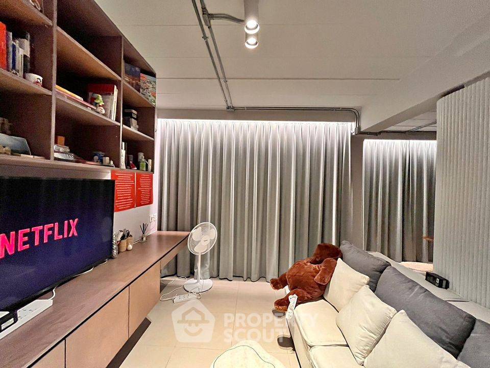 picture 1-BR Condo at Eastwood Park Condominium near BTS Bang Chak (ID 1110160) - 1/6