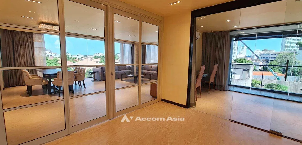 picture 🔼🔽 AccomA 📩 Penthouse Condominium 1 - 8/18