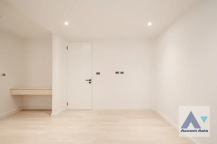 picture 🔼🔽 AccomA 📩  2 BR Townhouse in Phra Khanong Nuea (AA40104) - 6/13