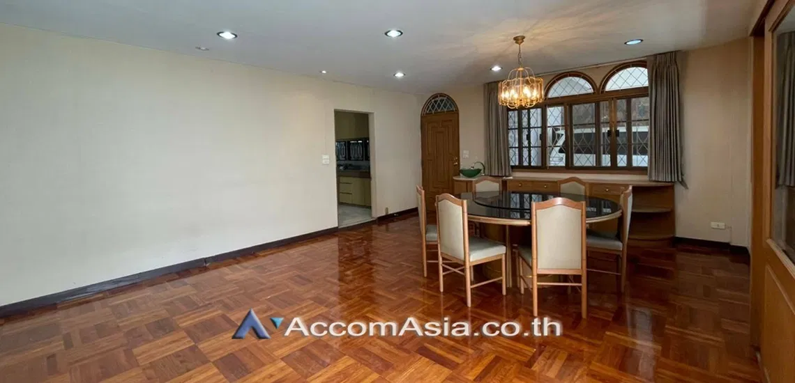 รูป 🔼🔽 AccomA 📩  5 BR House in Khlong Ton Nuea (AA29561) - รูปที่ 13/16