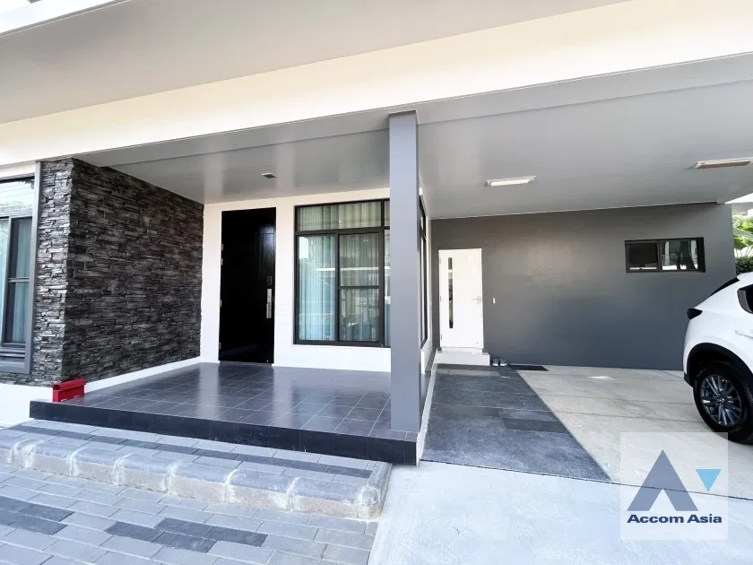 picture 🔼🔽 AccomA 📩  4 BR House @ (AA38888) - 2/18