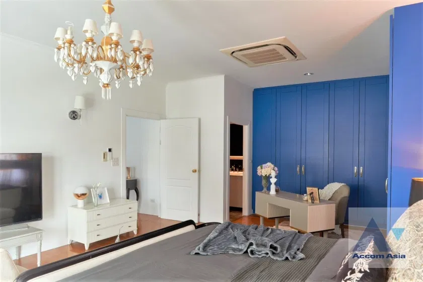 picture 🔼🔽 AccomA 📩  3 BR House @Fantasia Villa 3  (AA36253) - 12/17