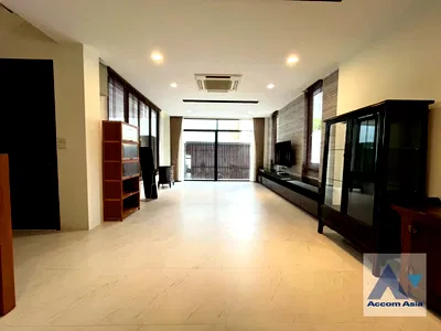เช่าบ้านเดี่ยว พร้อมพงษ์ : 🔼🔽 AccomA 📩 Detached House 1,000 M. to BTS Phrom Phong (2321395)