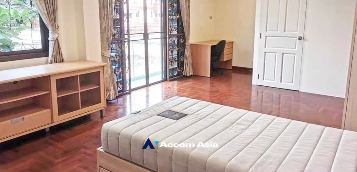 รูป 🔼🔽 AccomA 📩 Home Office 4 BR House in Thung Maha Mek (AA33376) - รูปที่ 9/18