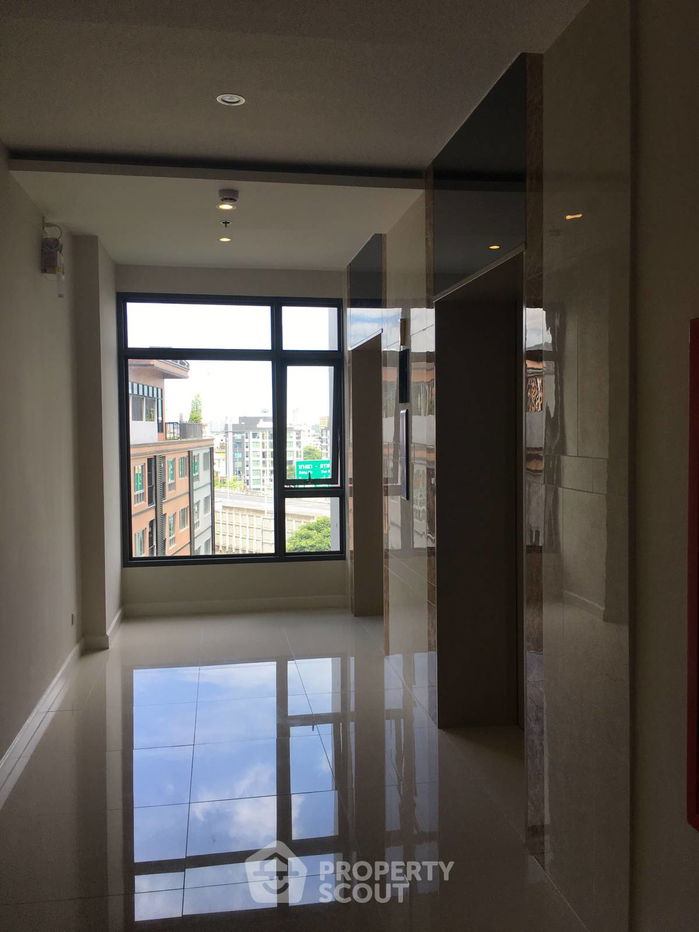 picture 2-BR Condo at Mayfair Place Sukhumvit 50 near BTS On Nut (ID 1827767) - 10/13