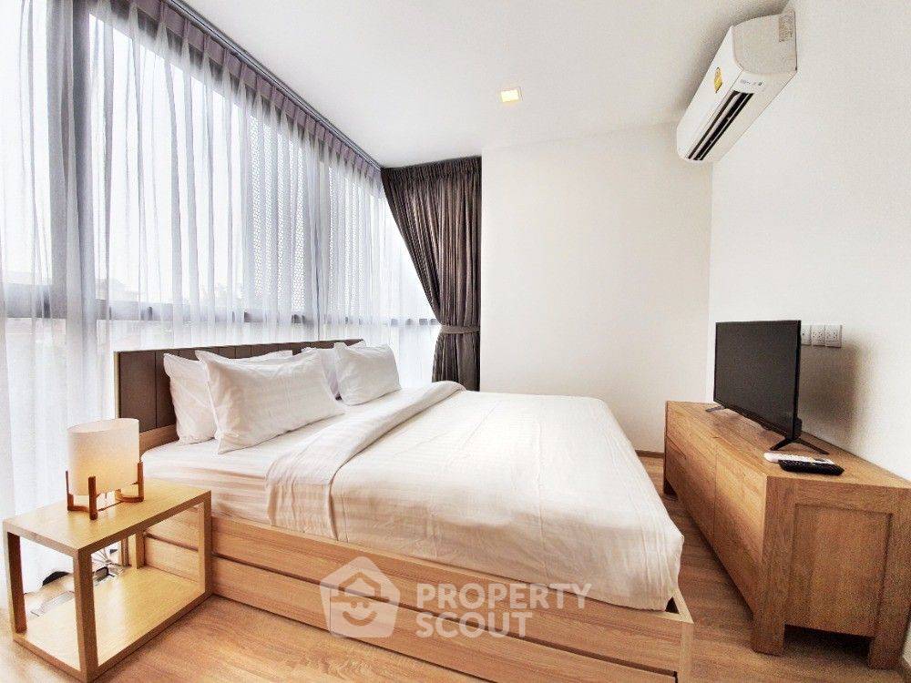 picture 2-BR Condo at Taka Haus Ekamai 12 near BTS Ekkamai (ID 1879533) - 4/8