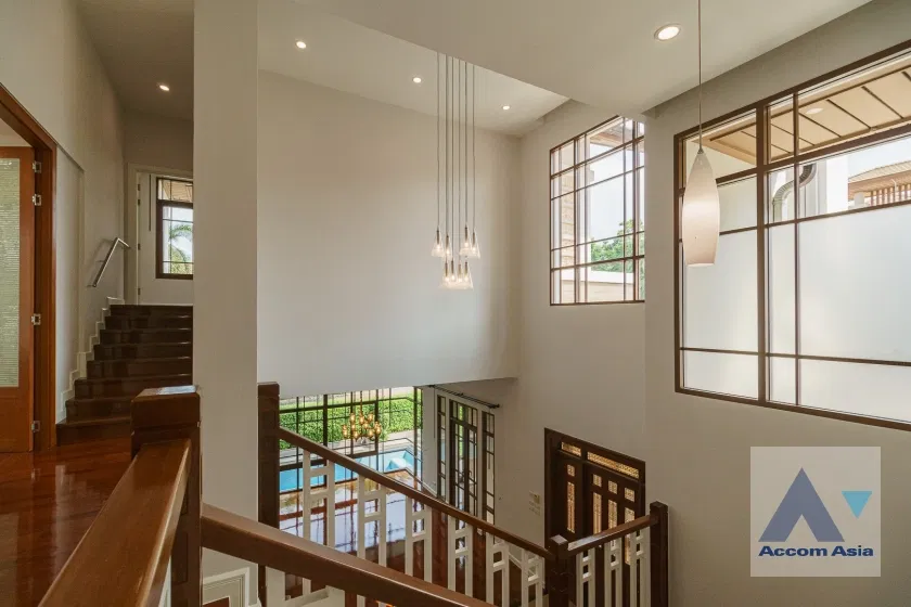 รูป 🔼🔽 AccomA 📩 Luxury home with grand interiors in Sukhumvit (AA41875) - รูปที่ 18/20
