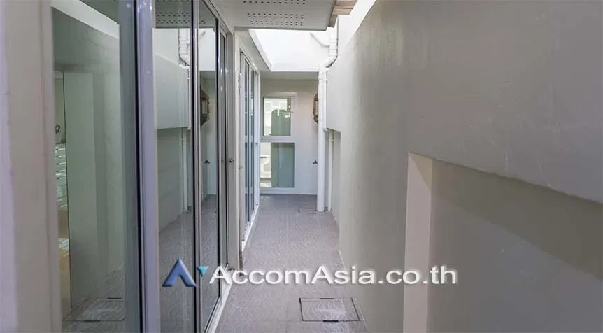 picture 🔼🔽 AccomA 📩  2 BR Townhouse in Thung Maha Mek (AA26336) - 6/13