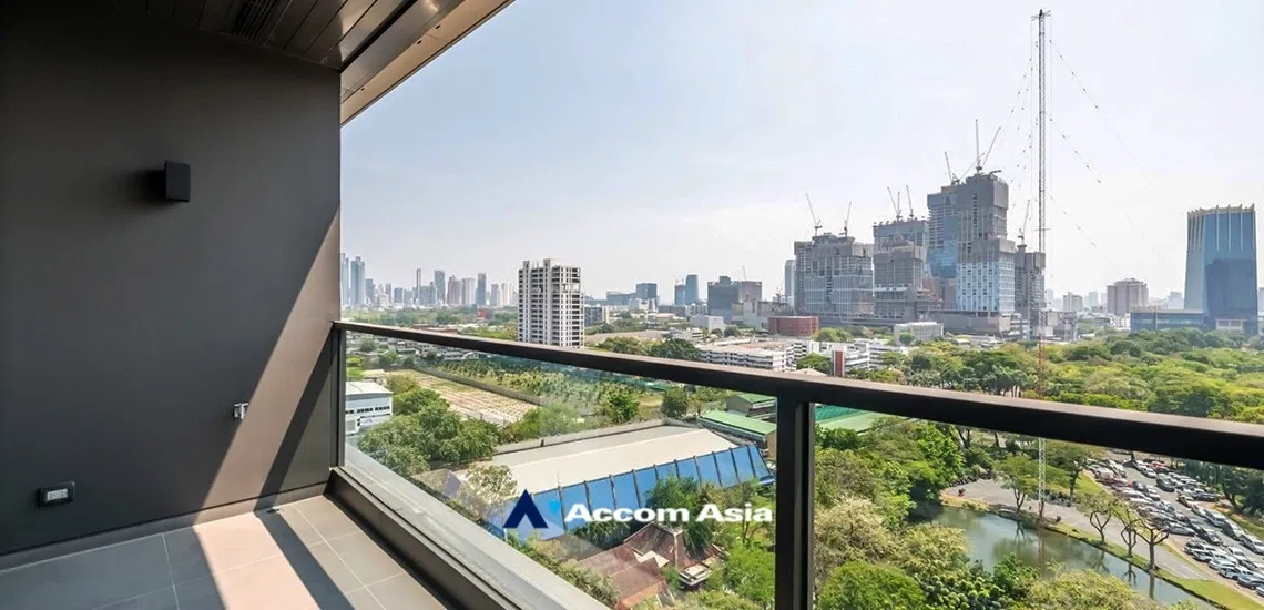 picture 🔼🔽 AccomA 📩  Luxury condo with stunning views and stylish light-toned interiors at Sindhorn Tonson (AA34280) - 18/20