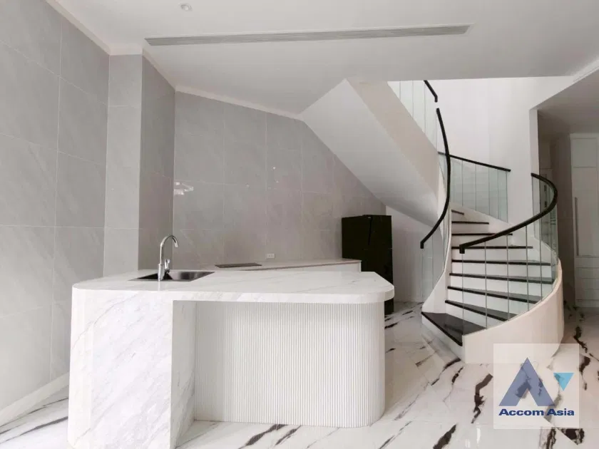 รูป 🔼🔽 AccomA 📩 Private Swimming Pool,Home Office 5 BR House @House  in compound (AA39936) - รูปที่ 10/20