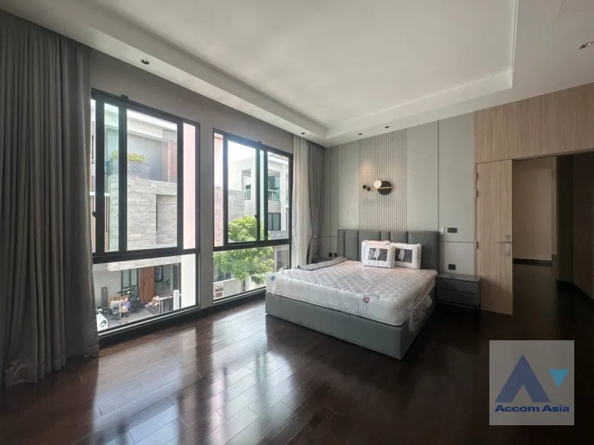 picture 🔼🔽 AccomA 📩 Luxury Home with Natural Views & Privacy (AA35408) - 17/20
