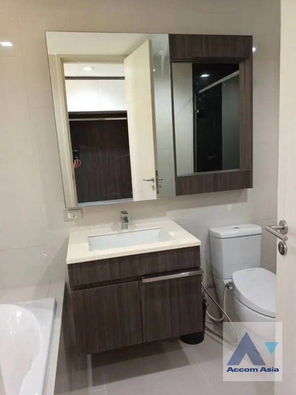 รูป 🔼🔽 AccomA 📩  2 BR Condominium @Via 49 (AA41189) - รูปที่ 15/17