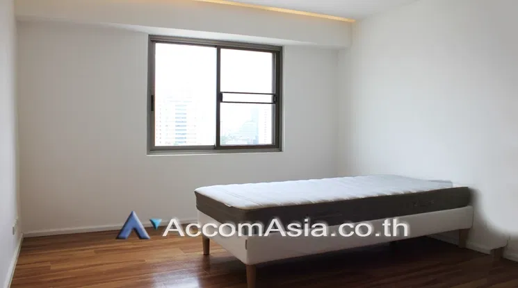 รูป 🔼🔽 AccomA 📩 Royal Castle - รูปที่ 8/9