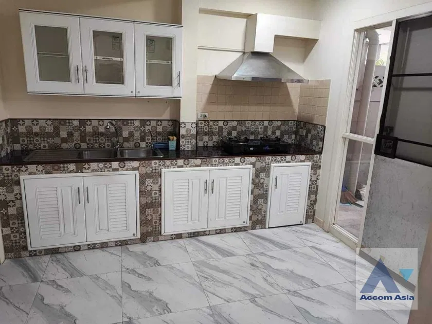 picture 🔼🔽 AccomA 📩 Pet friendly 4 BR House in Phaya Thai (AA40561) - 4/20