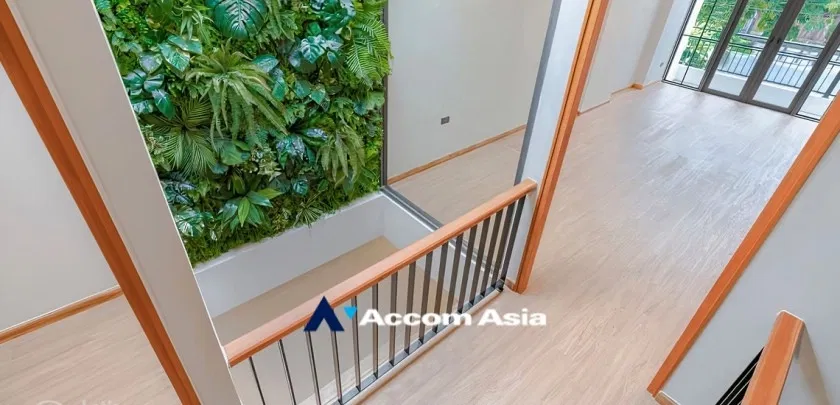 รูป 🔼🔽 AccomA 📩  3 BR Townhouse in Khlong Ton Nuea (AA32463) - รูปที่ 14/20