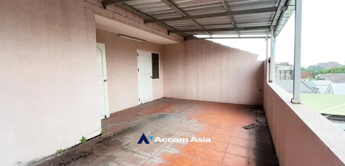 รูป 🔼🔽 AccomA 📩 Classic townhome with full built-ins in central Thonglor location (13000542) - รูปที่ 16/18