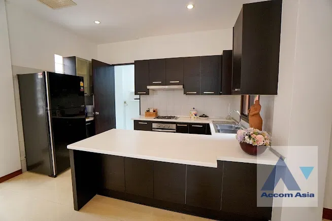 รูป 🔼🔽 AccomA 📩 Fully Furnished 3-Storey House in Compound for Rent in Sukhumvit, near BTS Phrom Phong (13001450) - รูปที่ 13/20