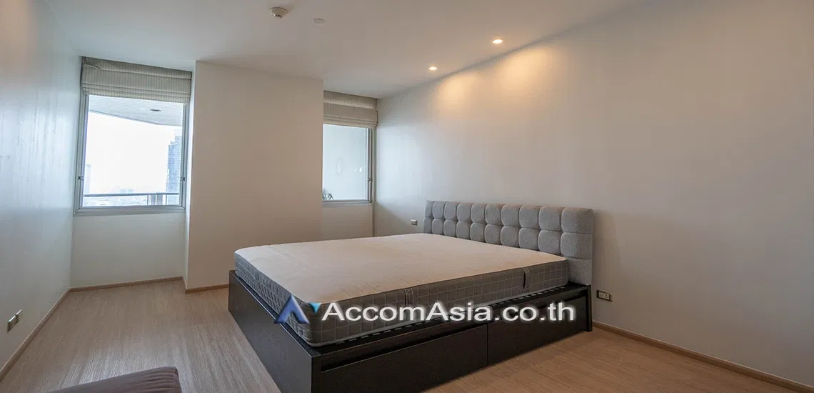 picture 🔼🔽 AccomA 📩 Bright corner condominium with full city view (1521077) - 6/10
