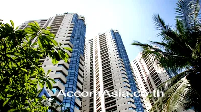 Condos for rent : 🔼🔽 AccomA 📩 Well-located high-rise condominium in central Sukhumvit (2032701)