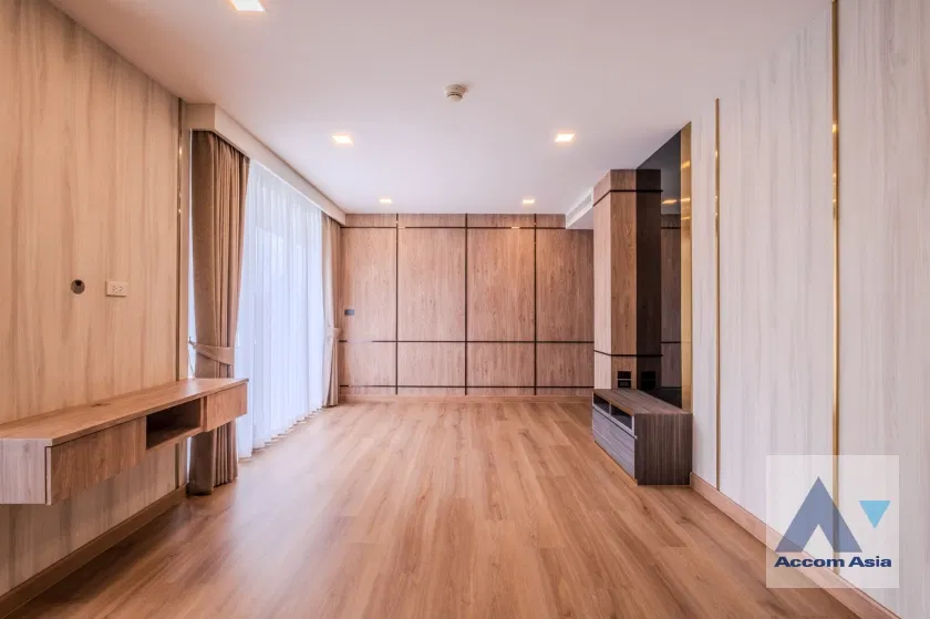 picture 🔼🔽 AccomA 📩 Garden View 3 BR Condominium @Somkid Gardens (AA11917) - 14/20