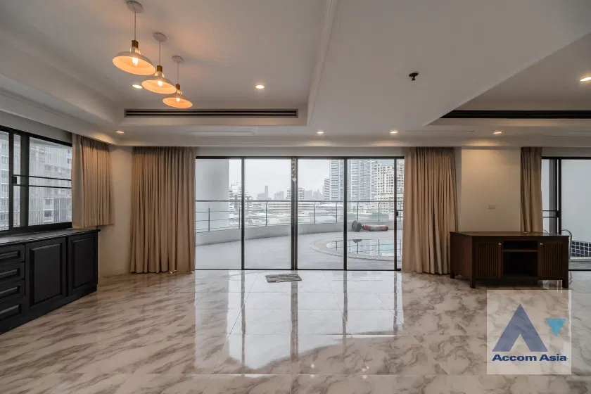 รูป 🔼🔽 AccomA 📩 Elegant duplex condominium with pool on balcony and skyline views (2012701) - รูปที่ 9/20