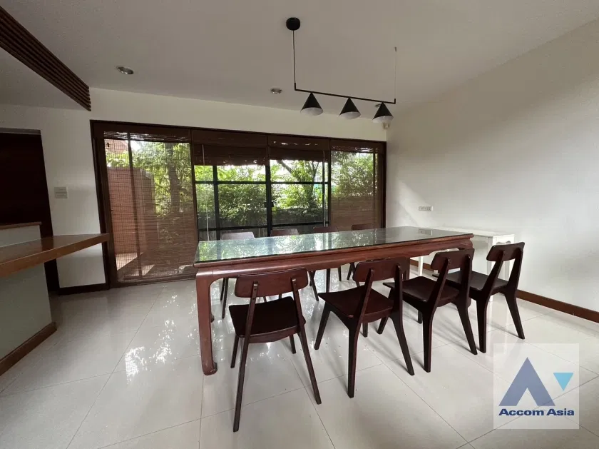 picture 🔼🔽 AccomA 📩 Contemporary Home with Full Function & Open Plan (AA35870) - 17/20