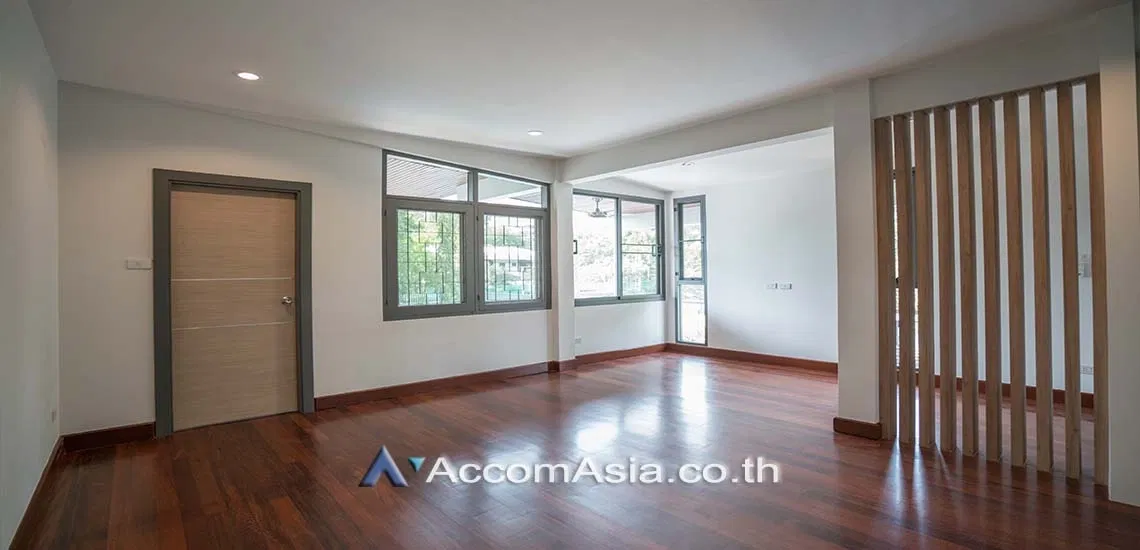 รูป 🔼🔽 AccomA 📩  Spacious Family Home with Pool and Lawn (10003201) - รูปที่ 9/20