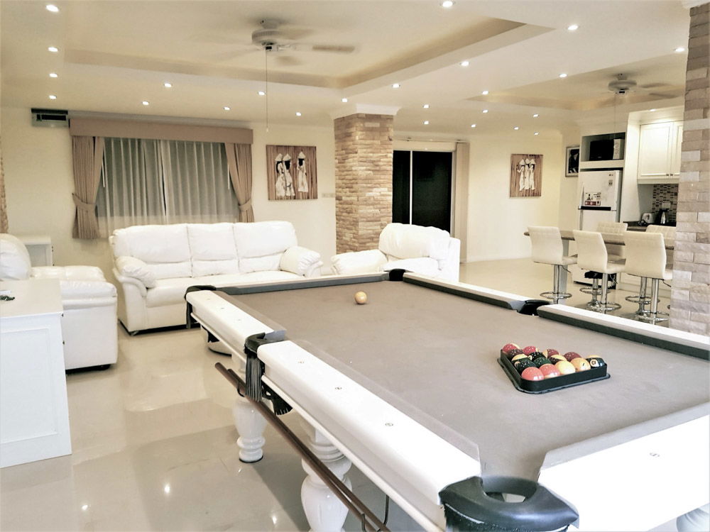 picture 2 Bedrooms Condominium @ Rungfa Condominium - 5/27